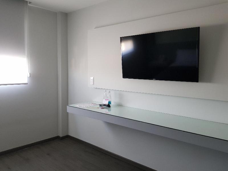 Chambre Lit King-Size Confort - Non-Fumeurs