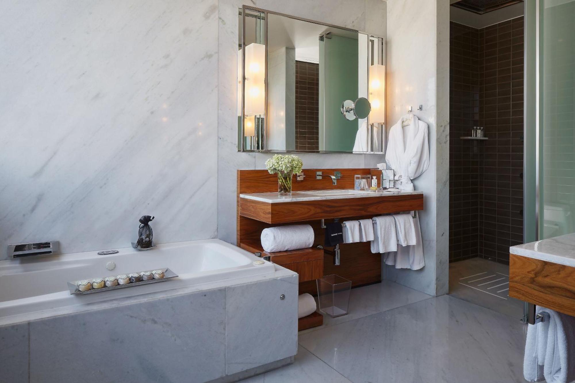 Suite Master Masaryk avec 1 Chambre Lit King-Size et Balcon