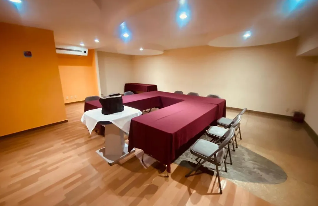Hotel Parque Satelite-1