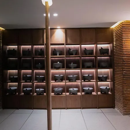 Maria Condesa Boutique-3